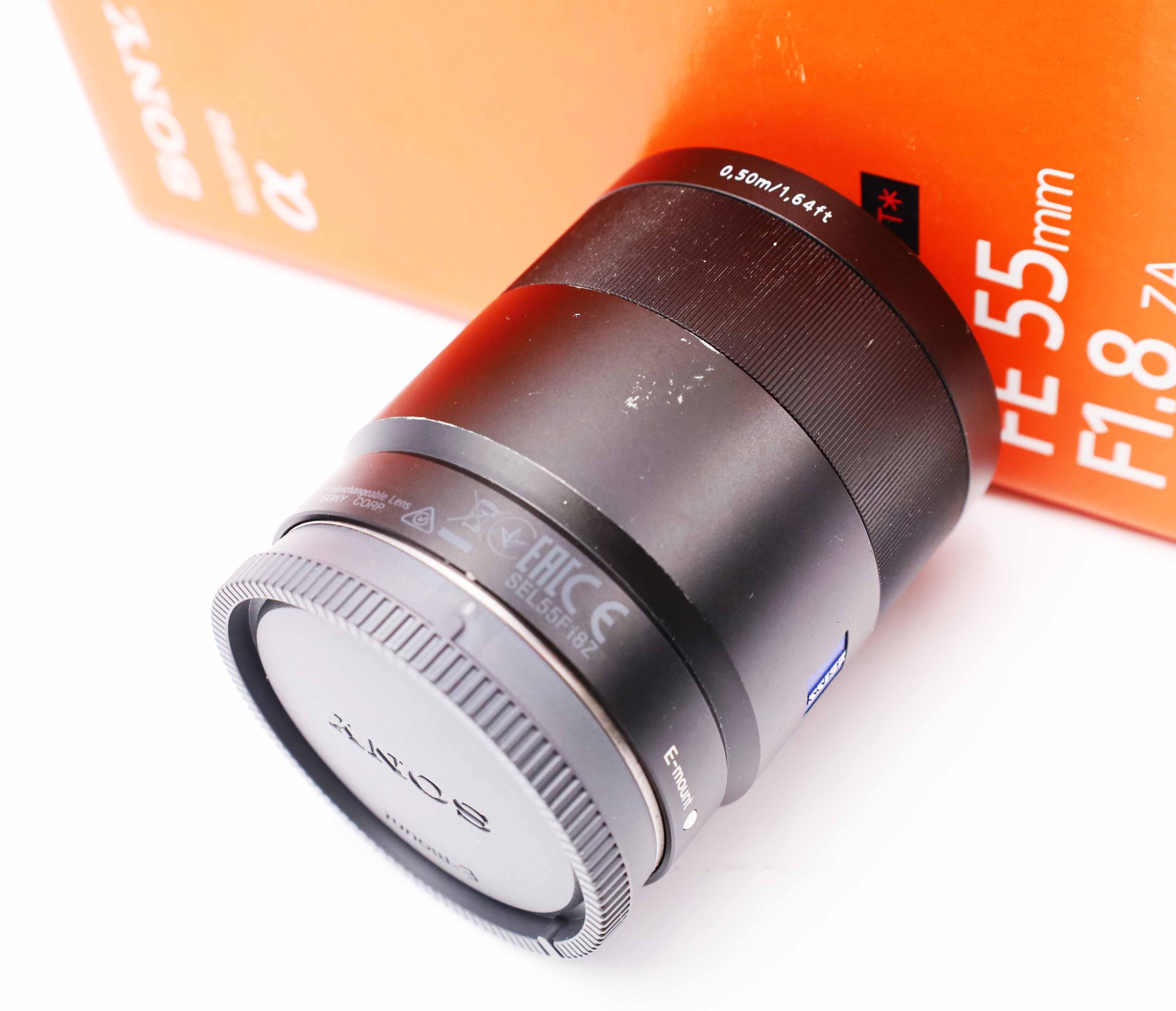 Sony SEL55F18Z Sonnar T FE 55 mm F1,8 ZA Standardobjektiv mit Festbrennweite Tag Nacht
