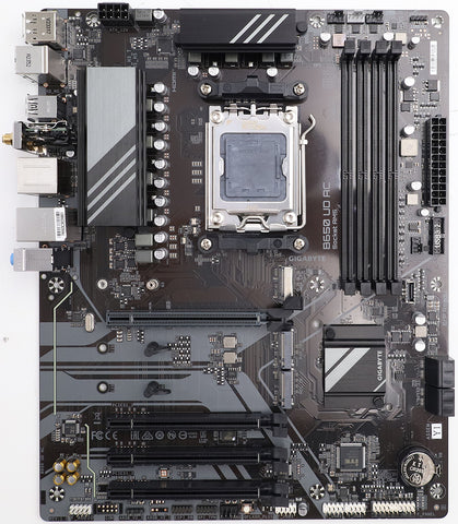 GIGABYTE B650 UD AC Mainboard AM5 DDR5 B650 ATX WiFi 5 OHNE Zubehör