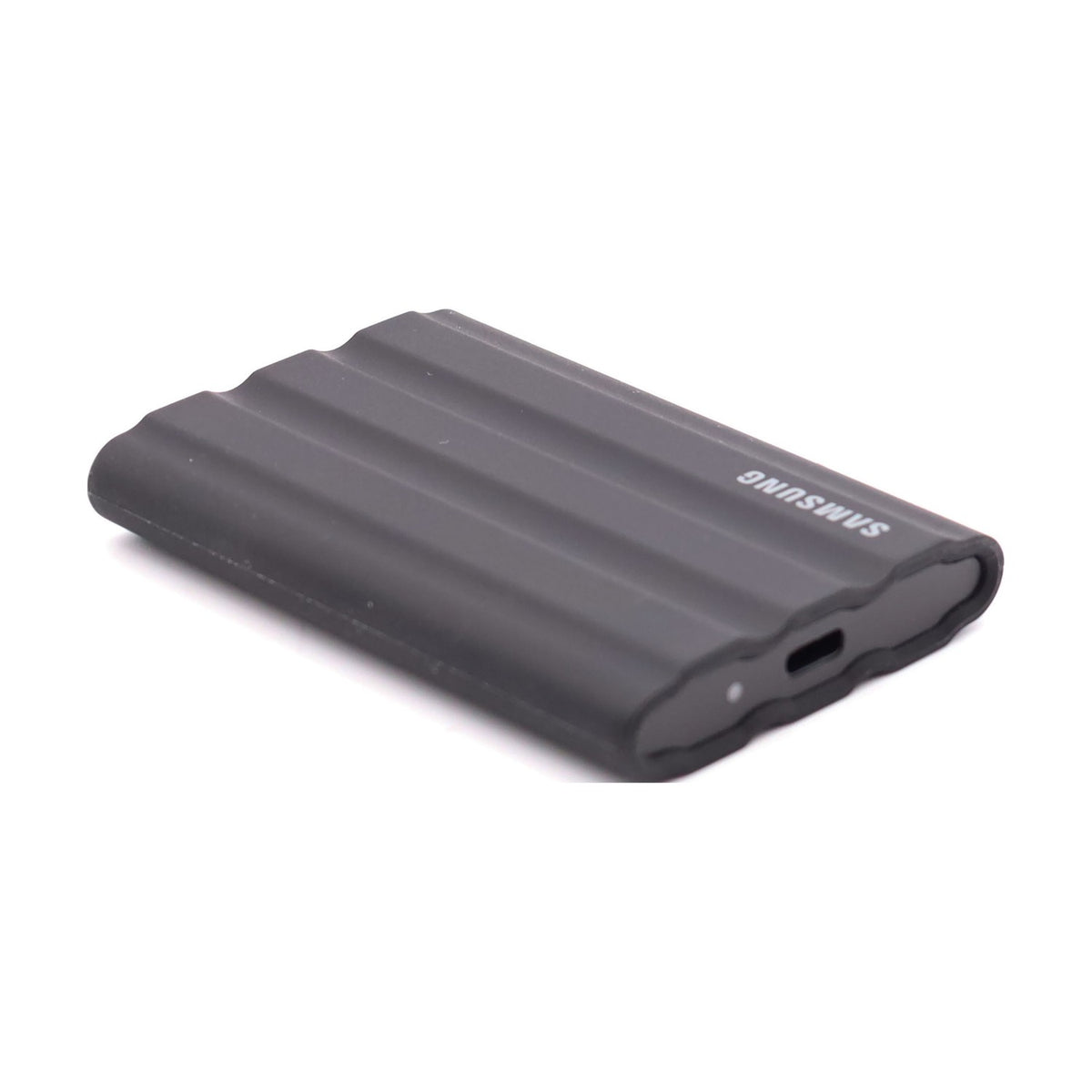 Samsung Portable SSD T7 Shield (MU-PE2T0S/EU), 2 TB, USB 3.2 Gen.2, 1.050 MB/s Lesen, 1.000 MB/s Schreiben, robuste externe Festplatte