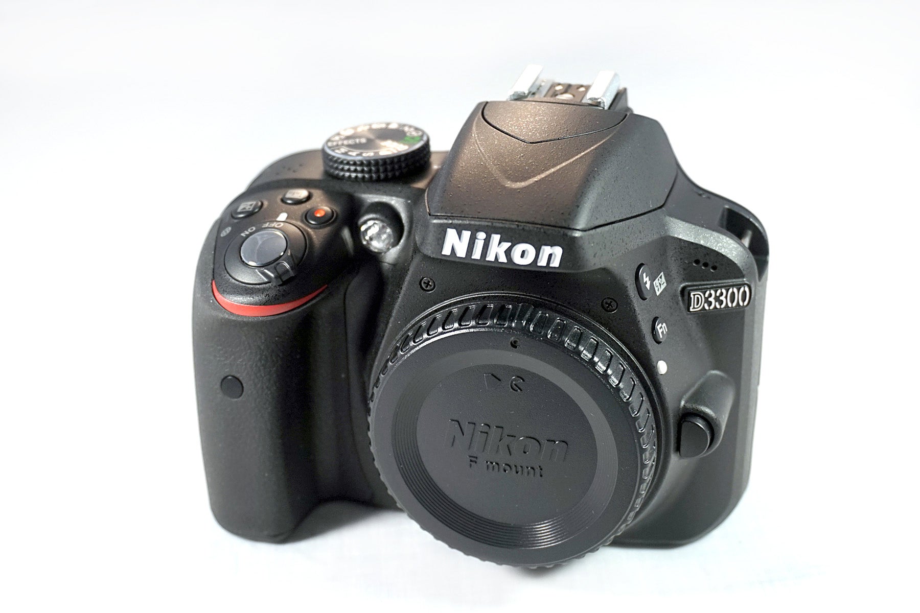 Nikon D3300 DSLR Kamera Body 24,2MP APS-C Full HD HDMI Schwarz Digital