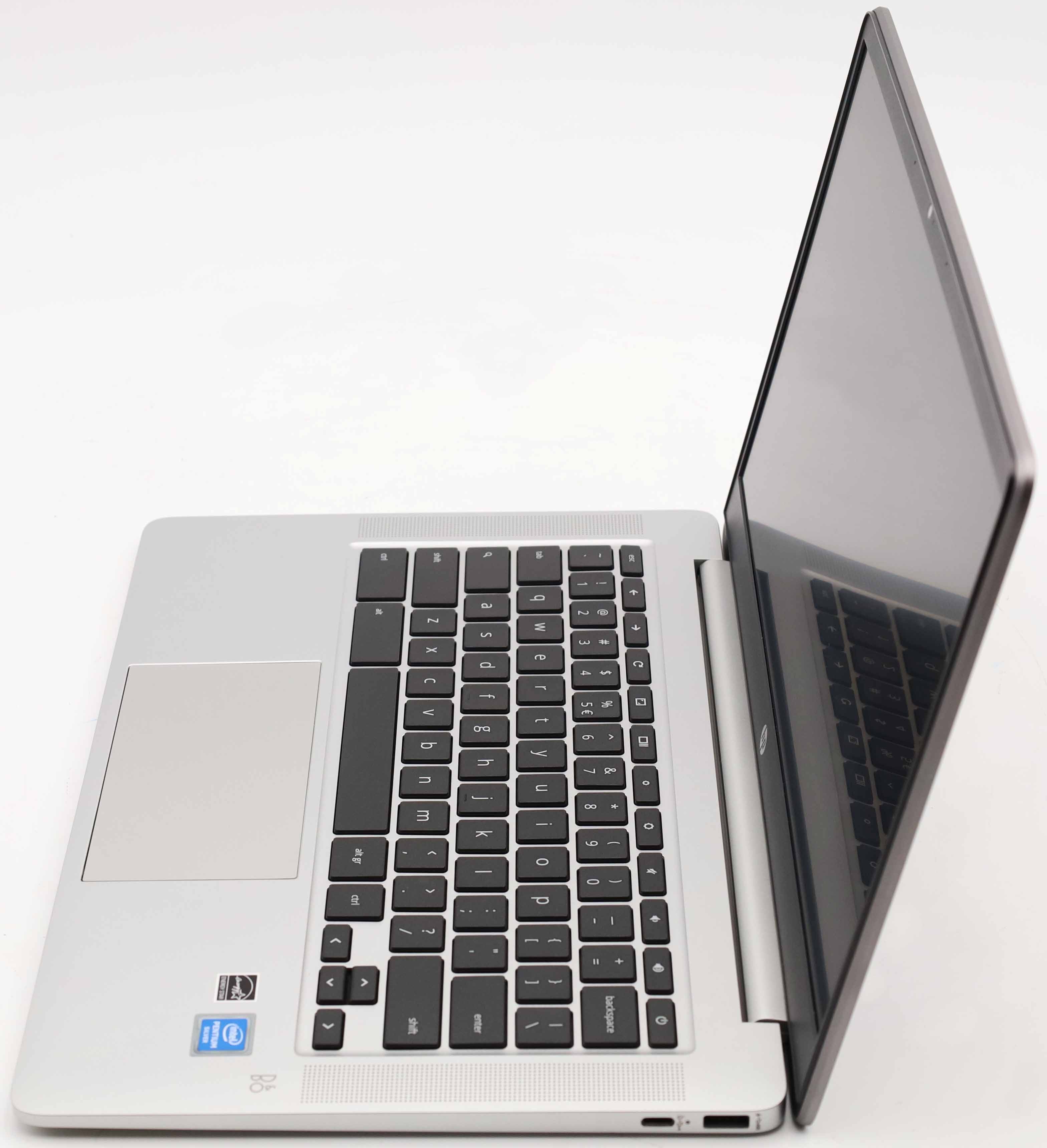 HP Chromebook 14" Full HD Intel Pentium N5030 CPU 4GB RAM 64GB SSD RISS QWERTY
